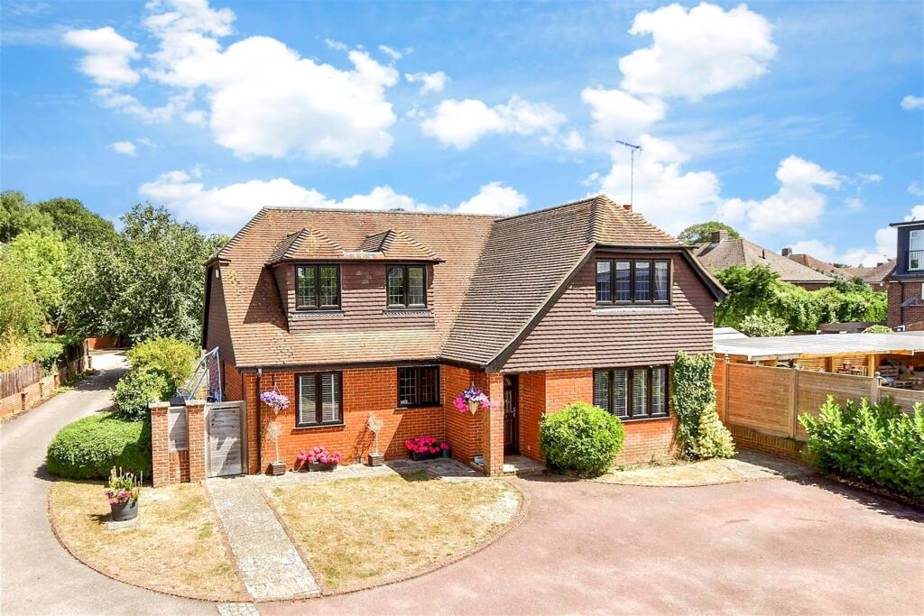 Main image of property: Manor Court, Meopham, Kent