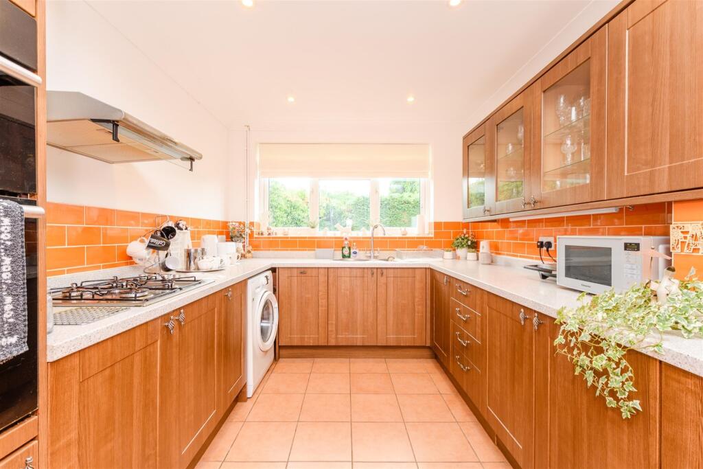 Main image of property: New Road, Meopham, Kent