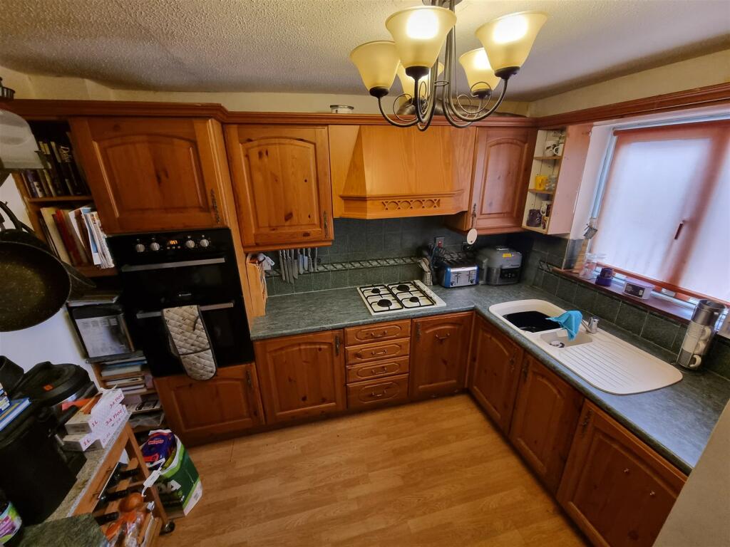 Additional property image - Olivers Mill, New Ash Green, Longfield, Kent