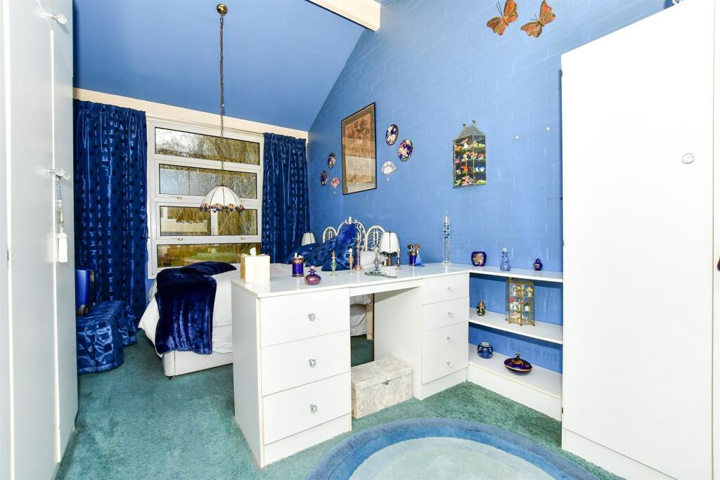 Additional property image - Knights Croft, New Ash Green, Longfield, Kent