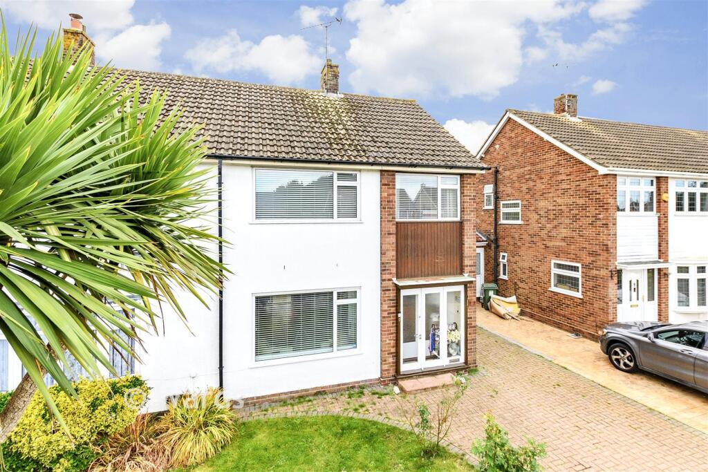 Main image of property: Cherry Trees, Hartley, Longfield, Kent
