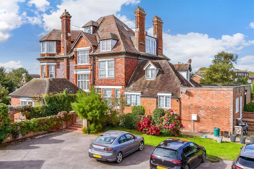 Main image of property: Madeira Road, Littlestone, New Romney, Kent