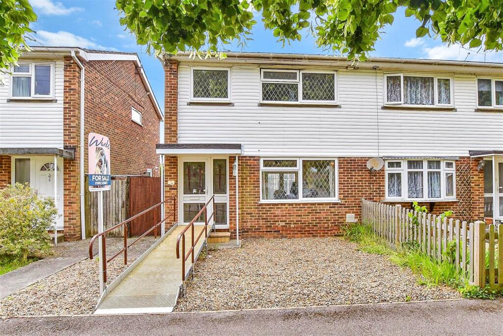 Main image of property: Hale Street, East Peckham, Tonbridge, Kent