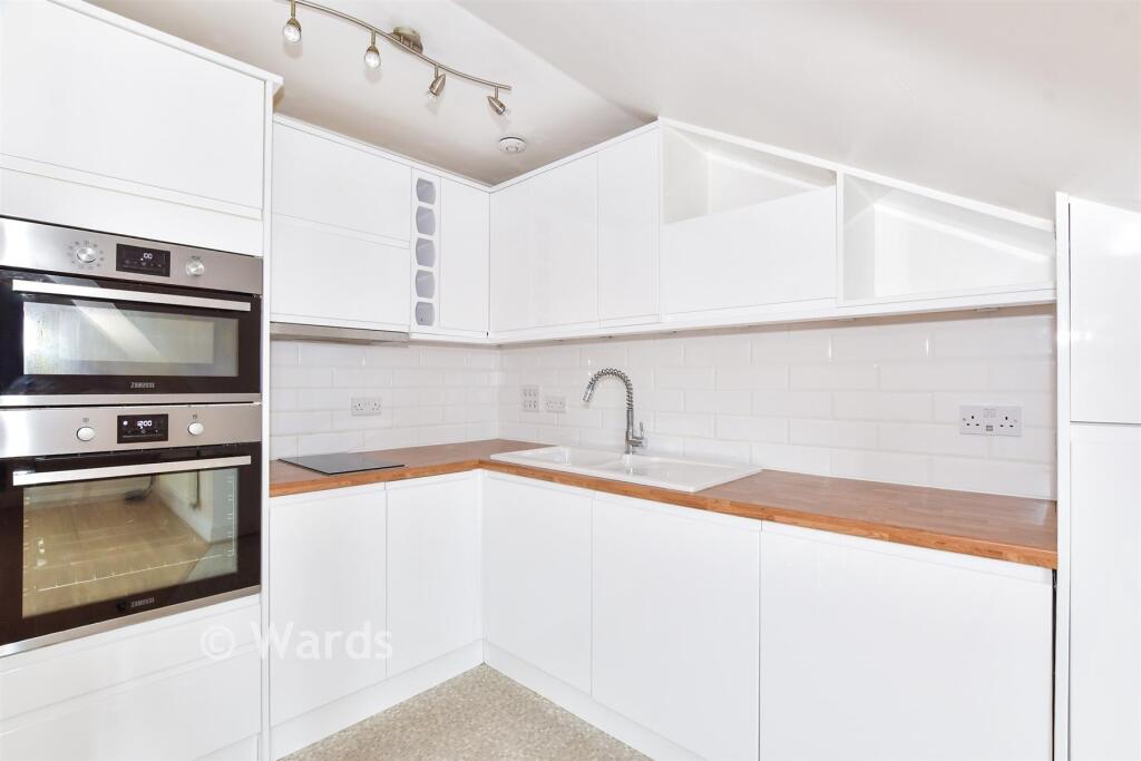 Main image of property: Commercial Road, Paddock Wood, Tonbridge, Kent