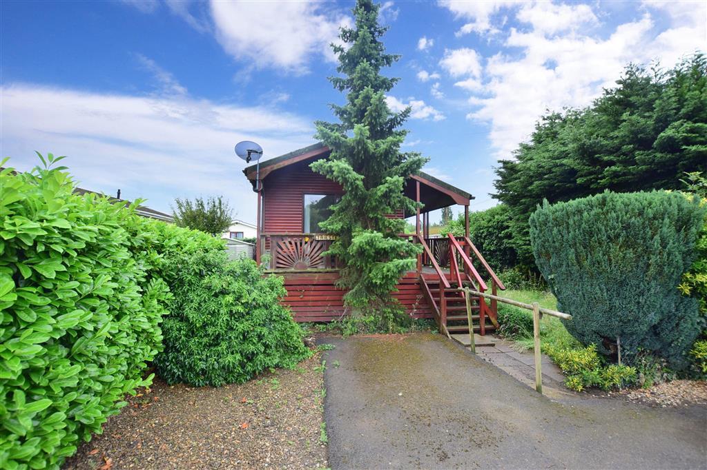 2 bedroom park home for sale in Little Venice Country Park, Yalding