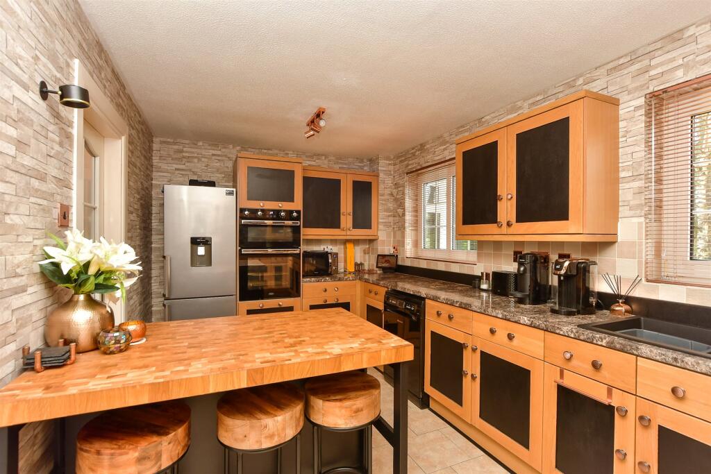 Main image of property: Sandy Dell, Hempstead, Gillingham, Kent