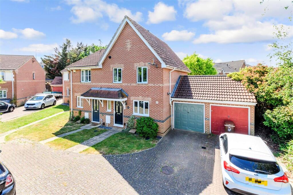 Main image of property: Shorefields, Rainham, Gillingham, Kent