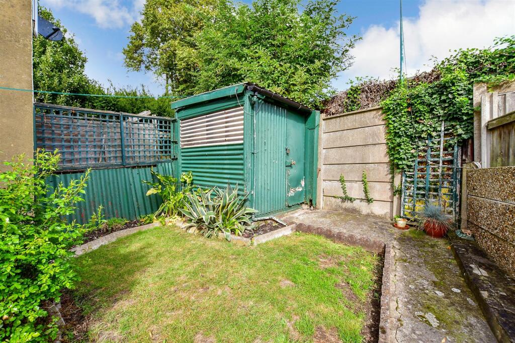 2 bedroom semidetached house for sale in Clements Road, Ramsgate, Kent