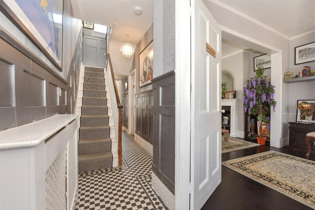 Additional property image - Guildford Lawn, Ramsgate, Kent
