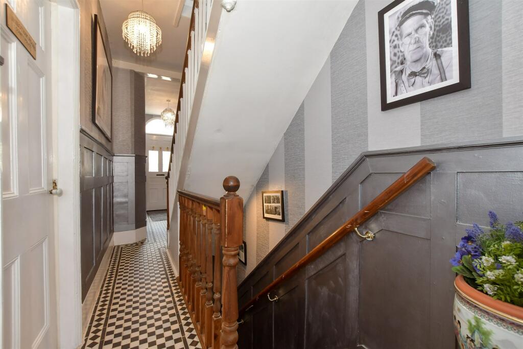 Additional property image - Guildford Lawn, Ramsgate, Kent