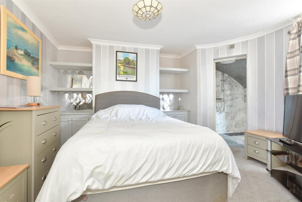 Additional property image - Guildford Lawn, Ramsgate, Kent