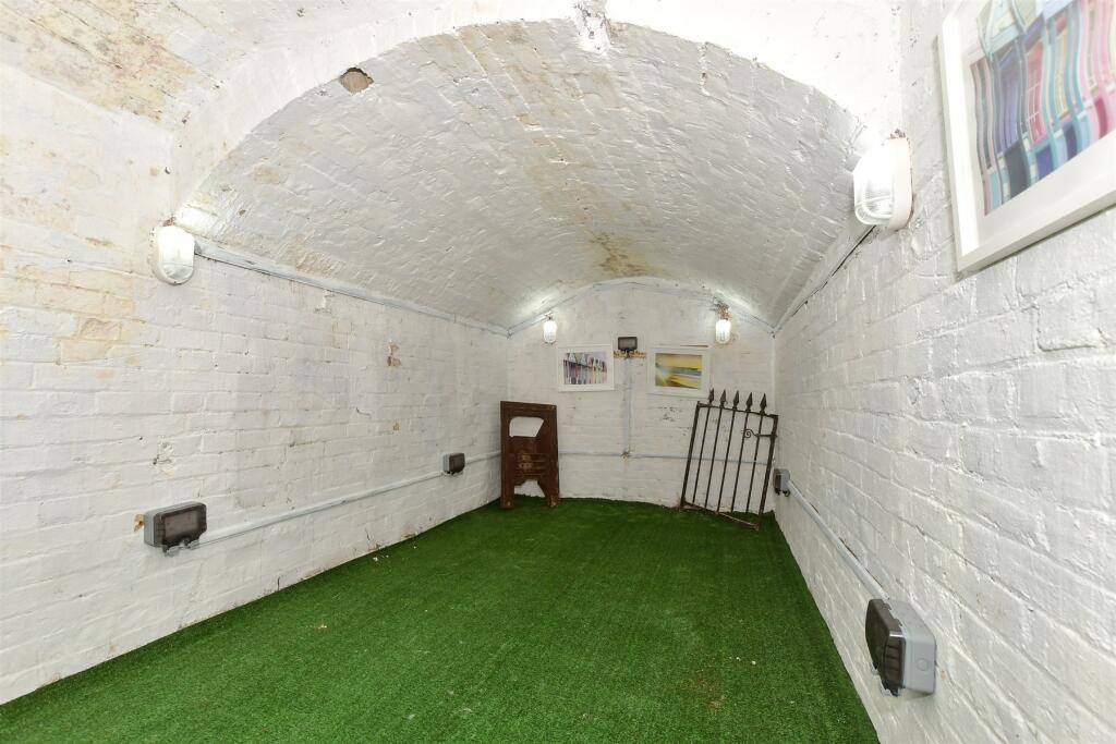 Additional property image - Guildford Lawn, Ramsgate, Kent