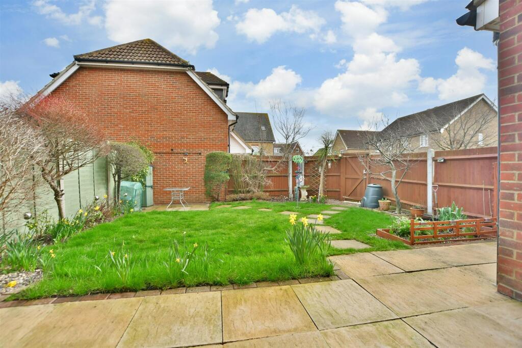 3 bedroom terraced house for sale in Avocet Walk, Iwade, Kent, ME9