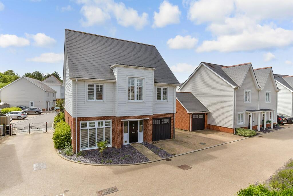 Main image of property: Primrose Close, Holborough Lakes, Kent