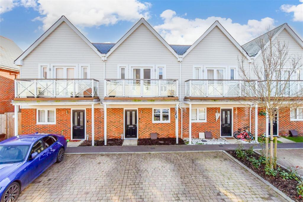 Main image of property: Chapman Close, Snodland, Kent
