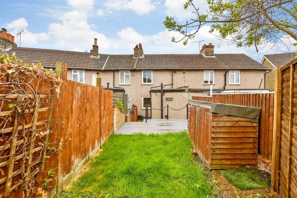 Main image of property: Birling Road, Snodland, Kent