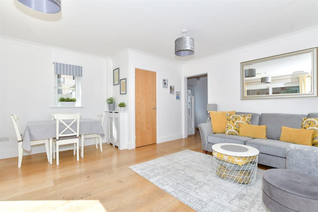 Main image of property: Cemetery Road, Snodland, Kent