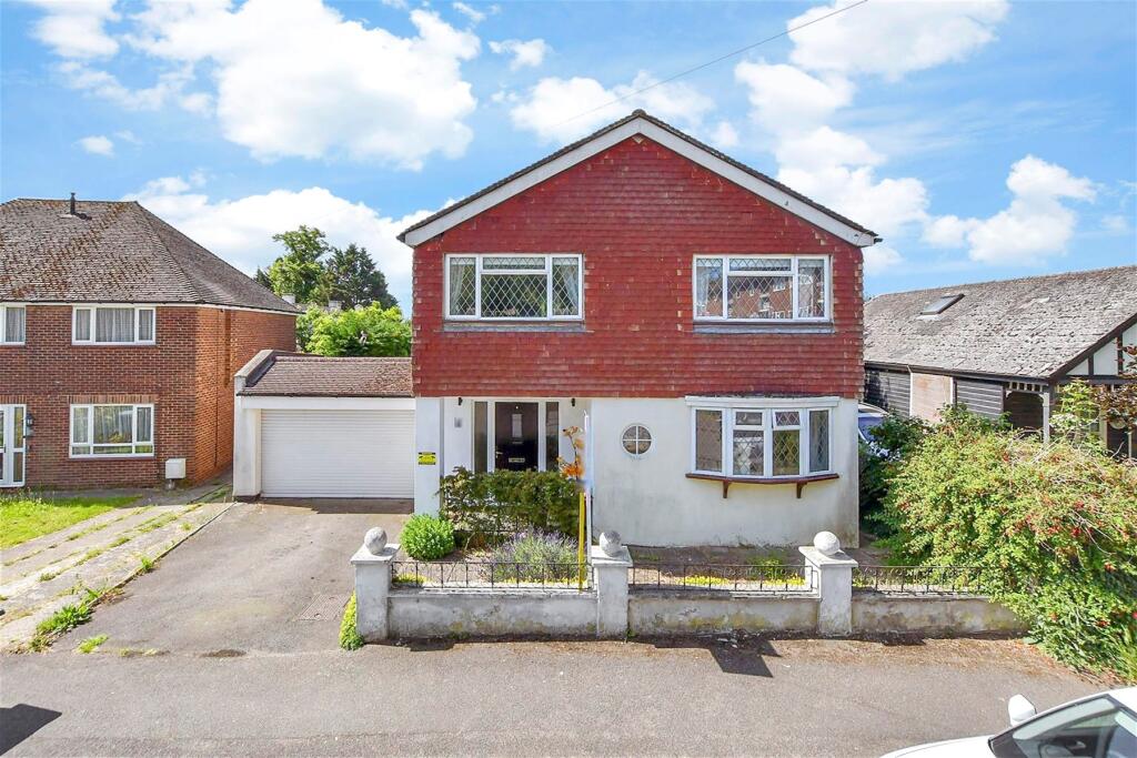 Main image of property: Lee Road, Snodland, Kent