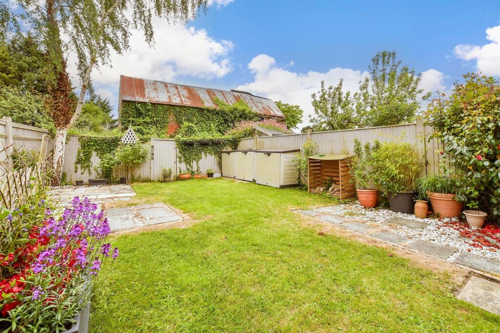 Main image of property: Goudhurst Road, Staplehurst, Tonbridge, Kent