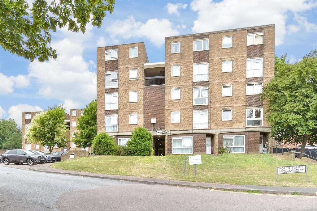 Main image of property: North Street, Strood, Rochester, Kent