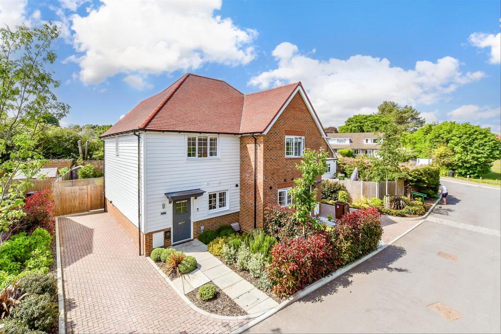 Main image of property: Elizabeth Gardens, Northiam, Rye, East Sussex