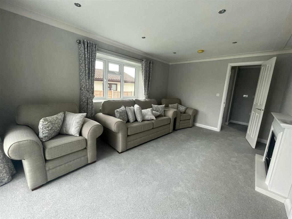 2 bedroom park home for sale in Bourne Park, Golden Green, Tonbridge