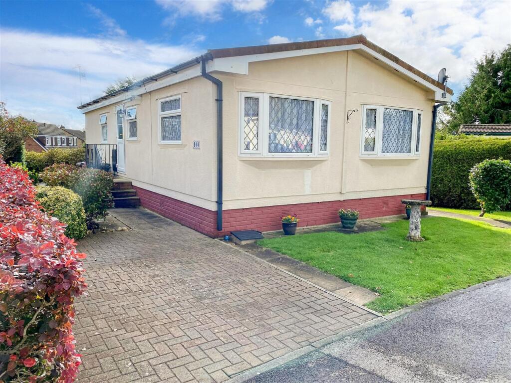 2 bedroom park home for sale in Gresham Close, Towngate Wood Park