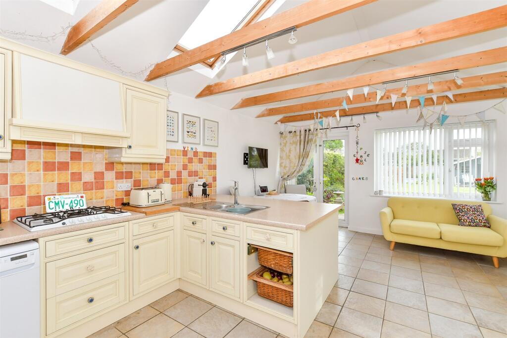 4 bedroom detached bungalow for sale in Barchester Way, Tonbridge, Kent