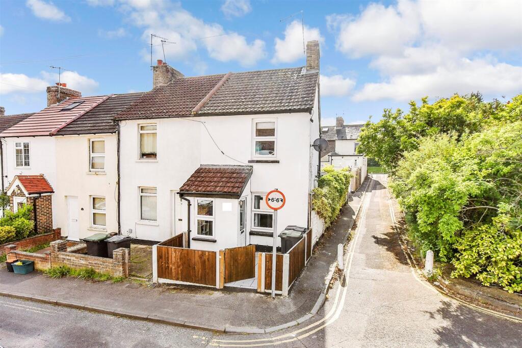 Main image of property: Rose Street, Tonbridge, Kent