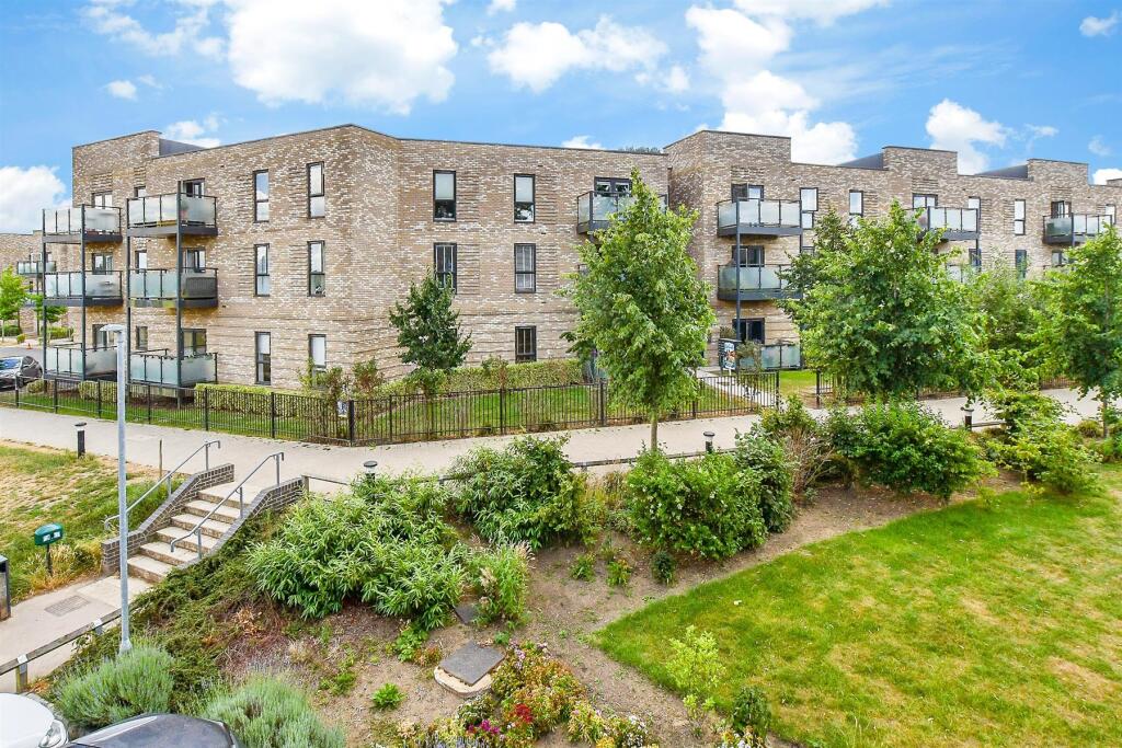 Main image of property: Salomons Grove, Southborough, Tunbridge Wells, Kent