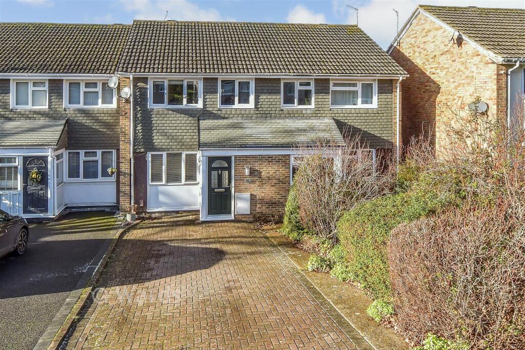 Main image of property: Cherwell Close, Tonbridge, Kent