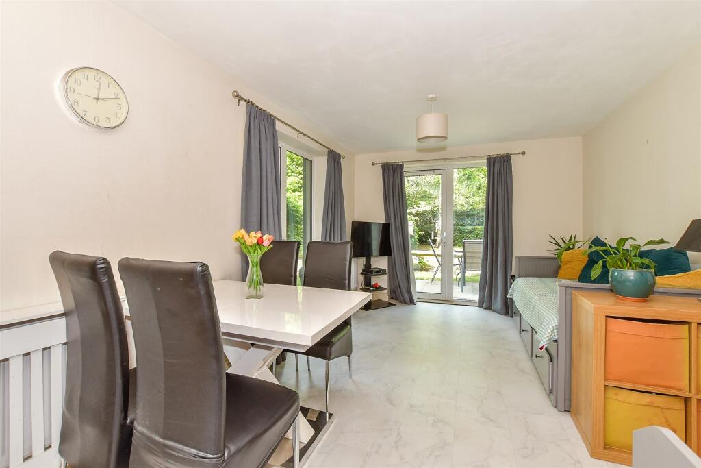 Main image of property: Medway Road, Tunbridge Wells, Kent