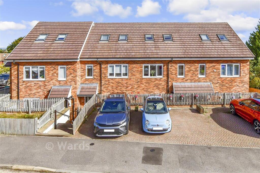Main image of property: Hillcrest, Tunbridge Wells, Kent