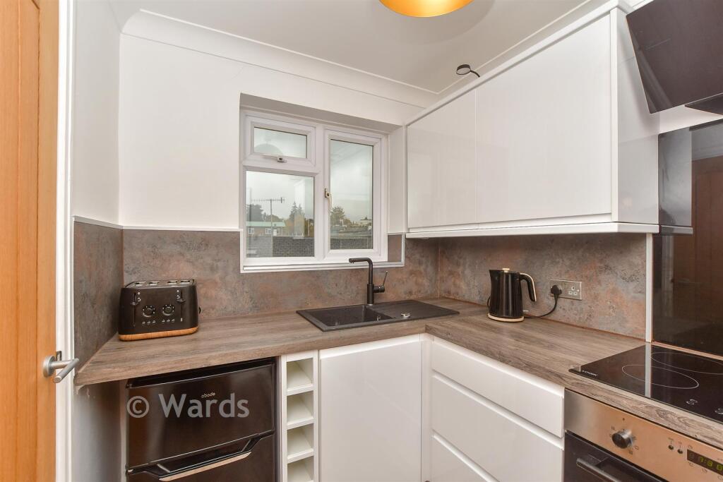 Main image of property: Grove Hill Road, Tunbridge Wells, Kent