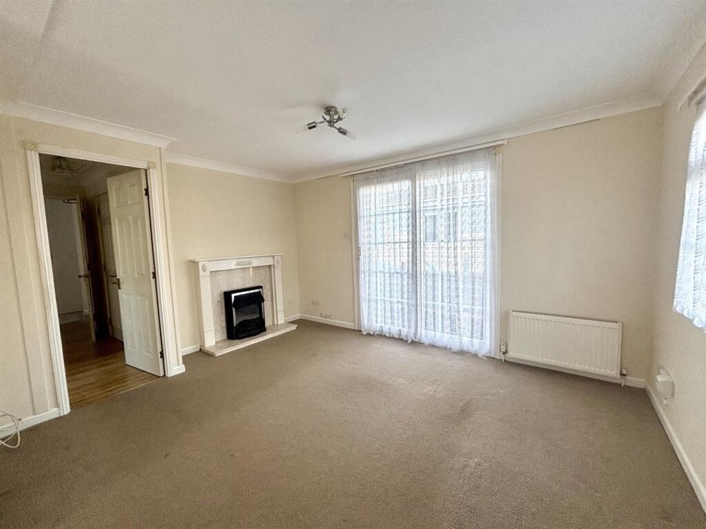 Main image of property: London Road, West Kingsdown, Kent