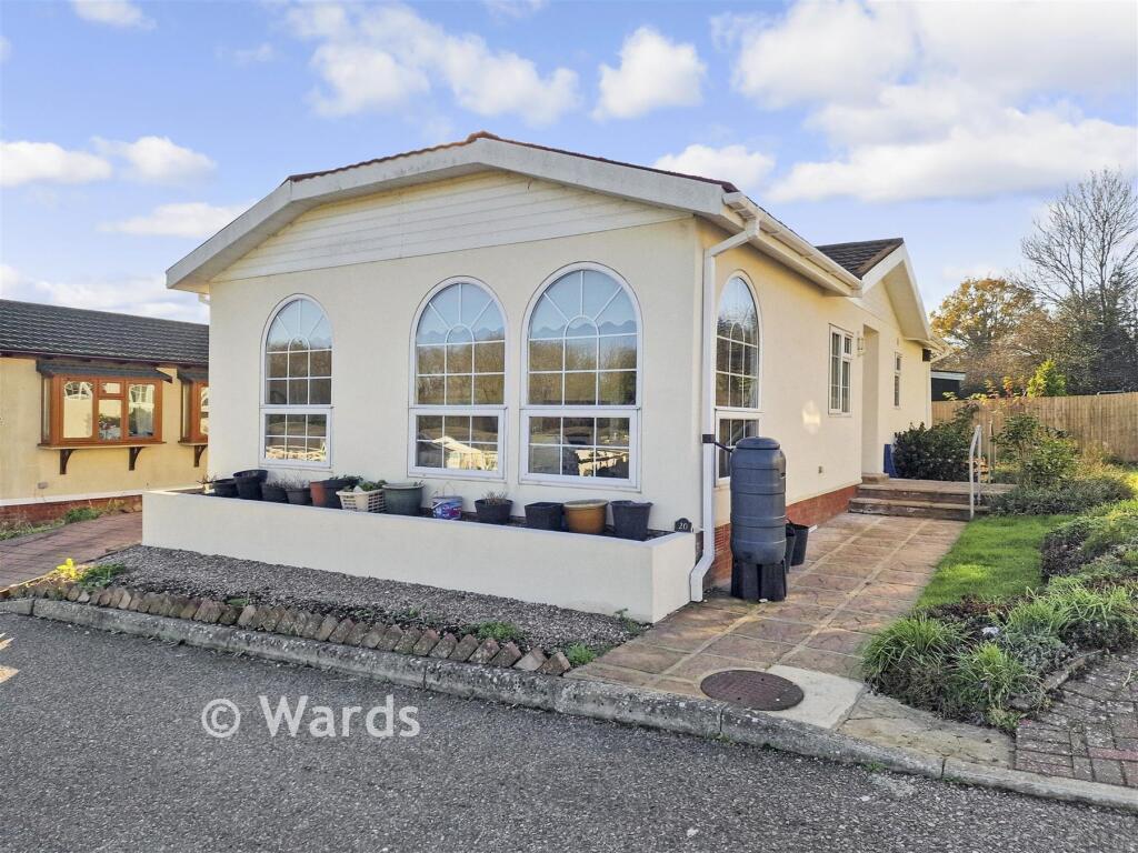 Main image of property: London Road, West Kingsdown, Kent