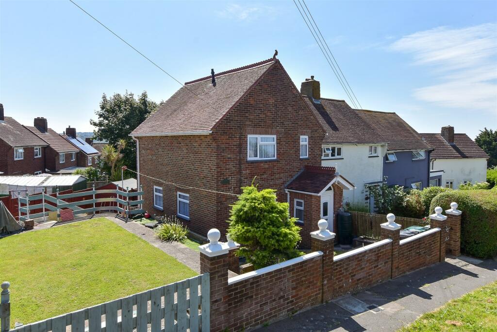 2 bedroom end of terrace house for sale in Mountfields, Brighton, East Sussex, BN1