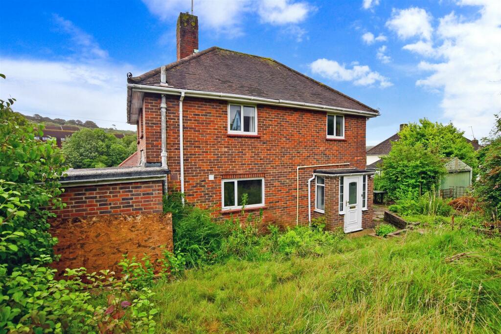 3 bedroom semidetached house for sale in Rushlake Road, Brighton, East