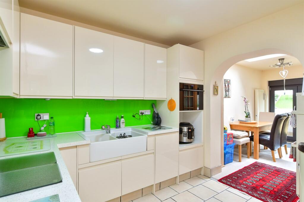 3 bedroom detached house for sale in Mackie Avenue, Patcham, East