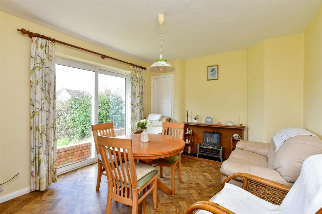 3 bedroom semi-detached house for sale in Midhurst Rise, Brighton, East Sussex, BN1
