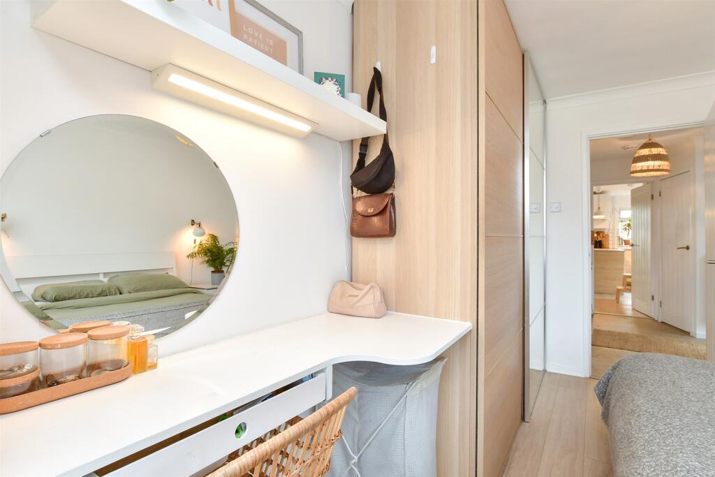 Additional property image - Graham Crescent, Portslade, Brighton, East Sussex