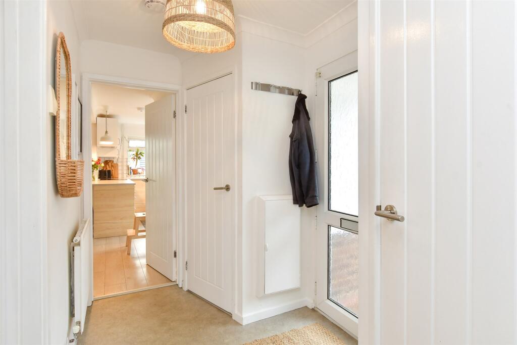 Additional property image - Graham Crescent, Portslade, Brighton, East Sussex