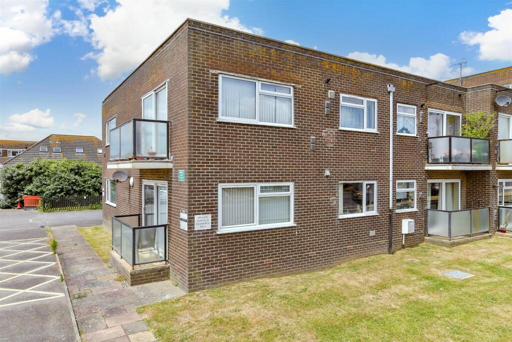 Additional property image - Sutton Avenue, Peacehaven, East Sussex