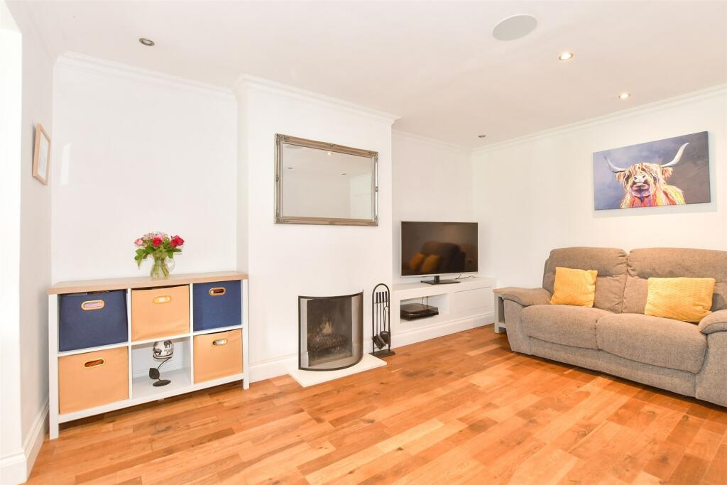 Additional property image - Willow Walk, Newhaven, East Sussex