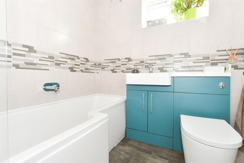 Additional property image - Cinque Foil, Peacehaven, East Sussex