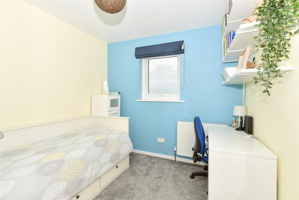 Additional property image - Cinque Foil, Peacehaven, East Sussex