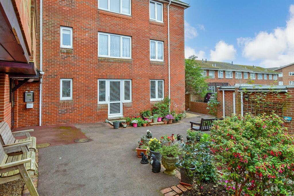 Additional property image - Cavell Avenue, Peacehaven, East Sussex