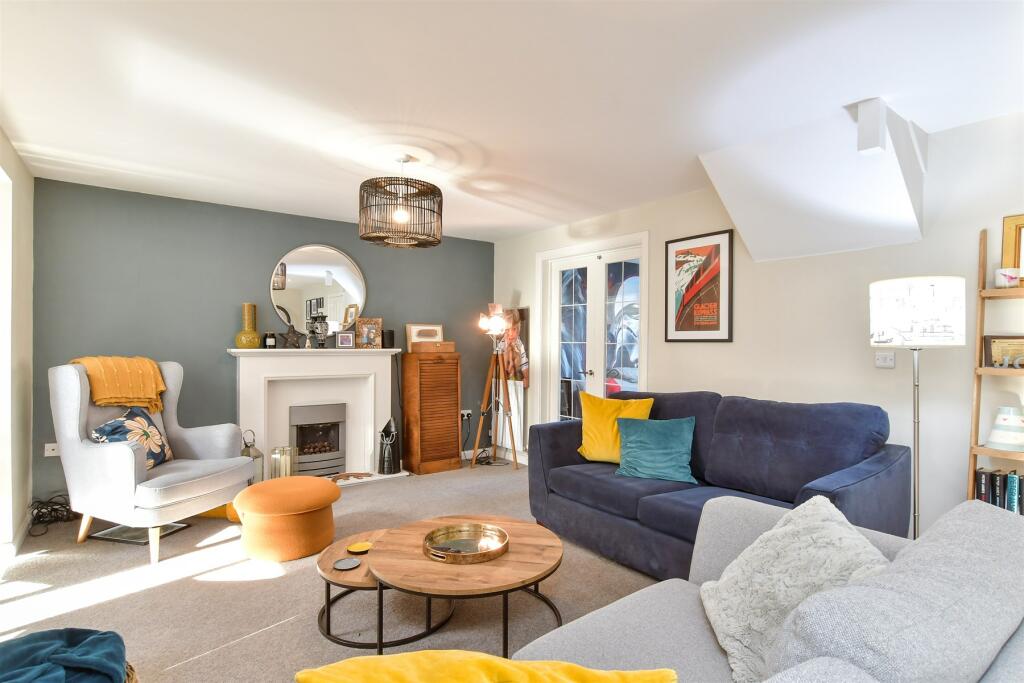 Additional property image - Flint Way, Peacehaven, East Sussex