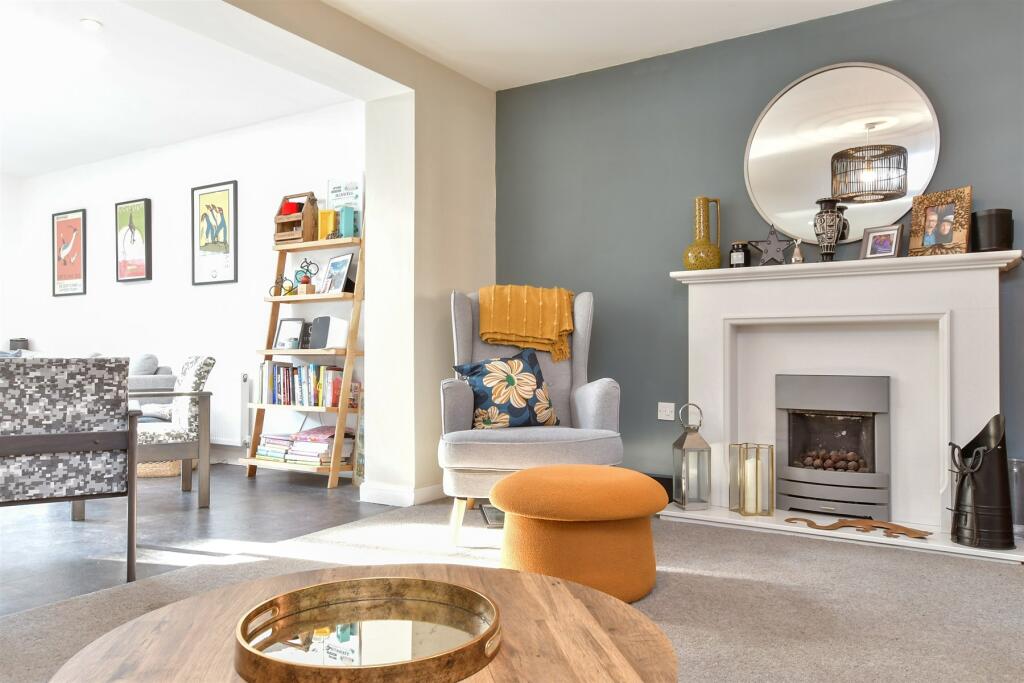 Additional property image - Flint Way, Peacehaven, East Sussex