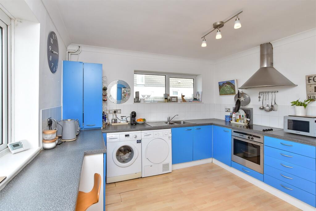 Additional property image - Roderick Avenue, Peacehaven, East Sussex